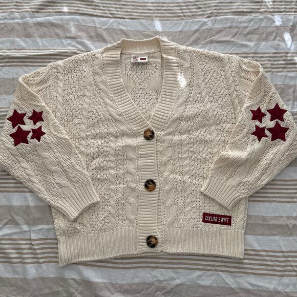 Taylor Swift NIB | Official RED (TV) Cream Cable Knit Cardigan Sweater | size XS - Picture 1 of 12